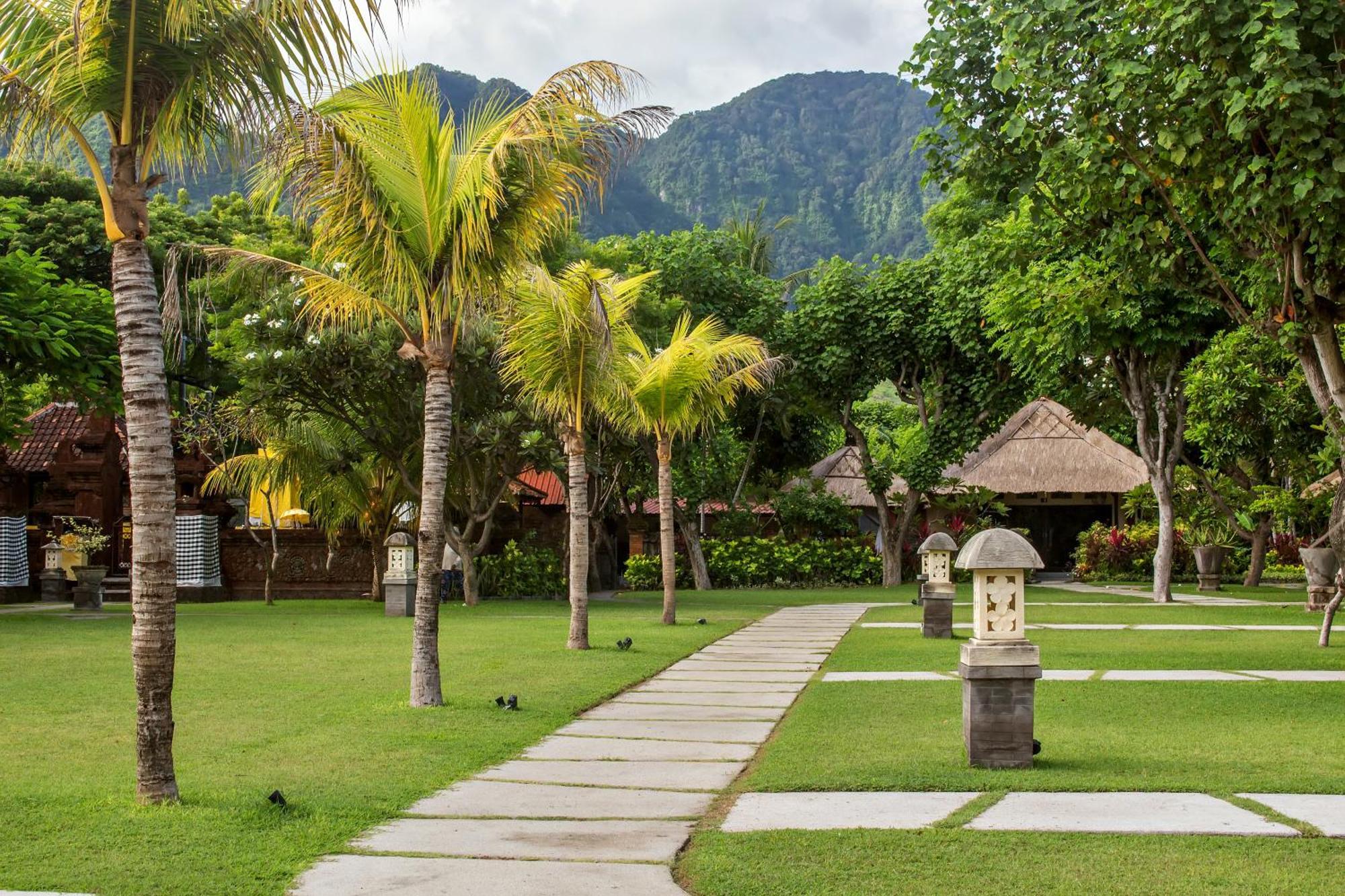 Taman Sari Bali Resort And Spa Pemuteran Exterior foto