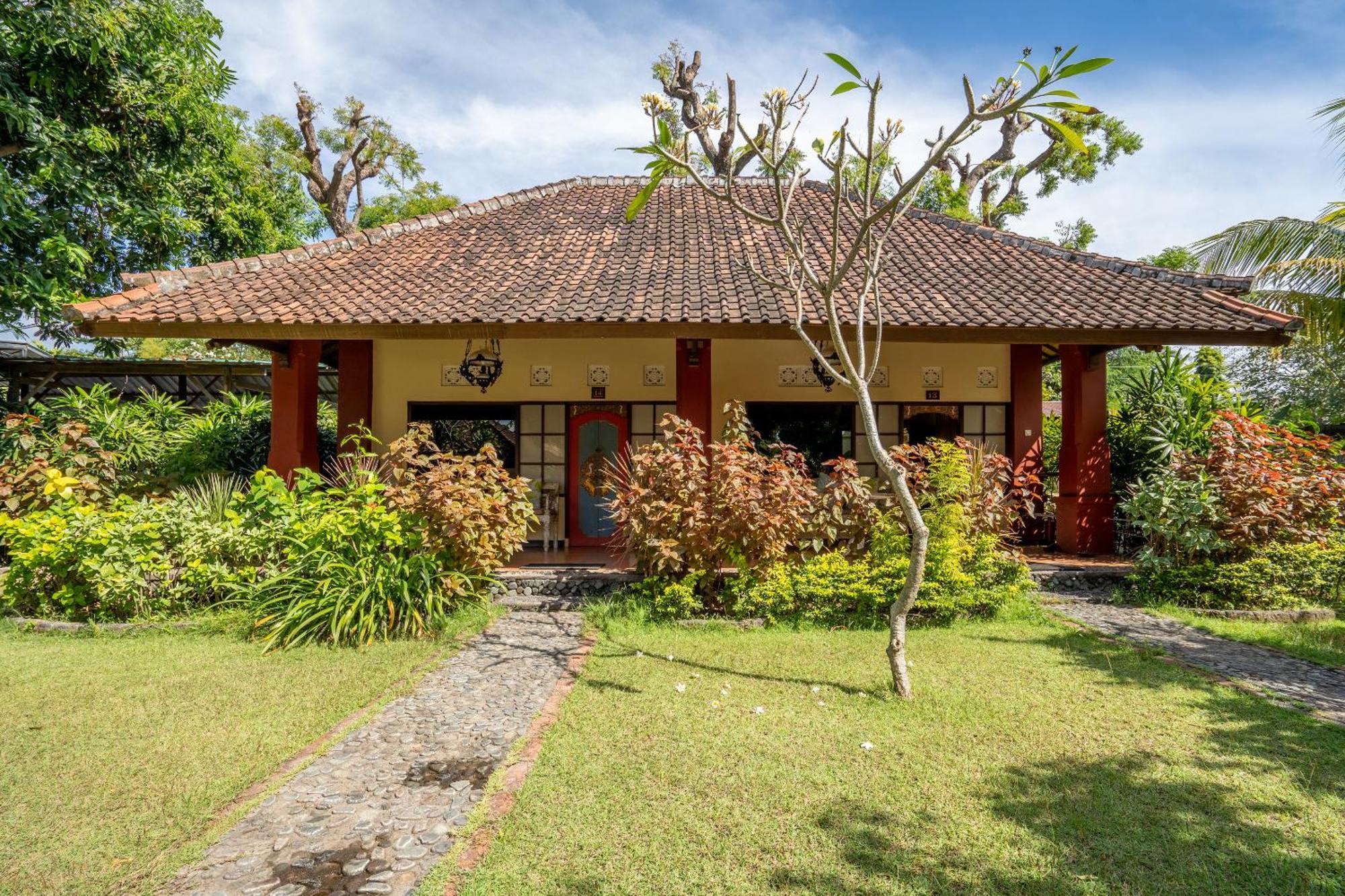 Taman Sari Bali Resort And Spa Pemuteran Exterior foto