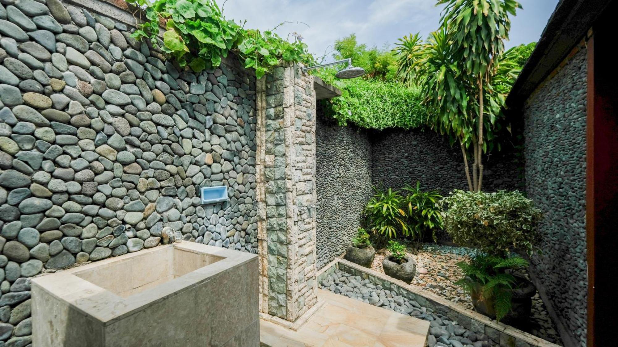 Taman Sari Bali Resort And Spa Pemuteran Exterior foto